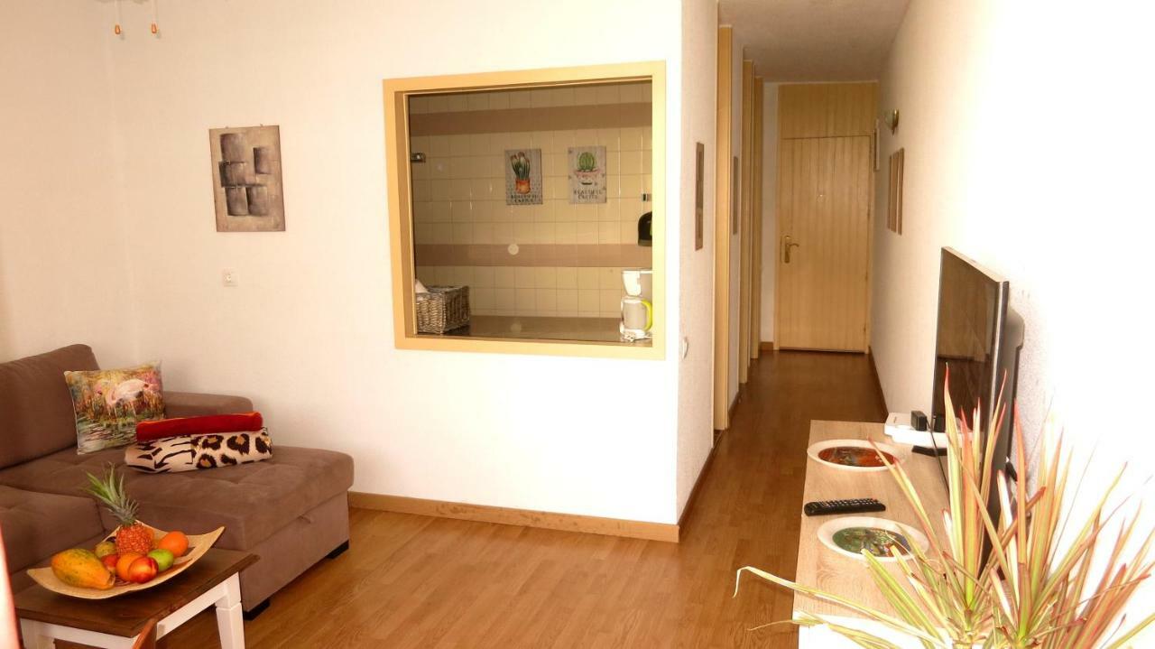 Holiday Home Close To Golden Mile Playa de las Américas Exterior foto
